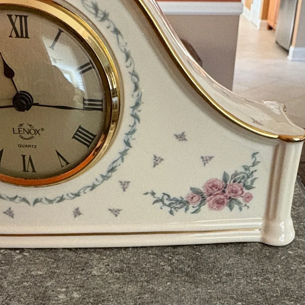 Lenox - Roses, Elegant Floral Clock with Gold Trim